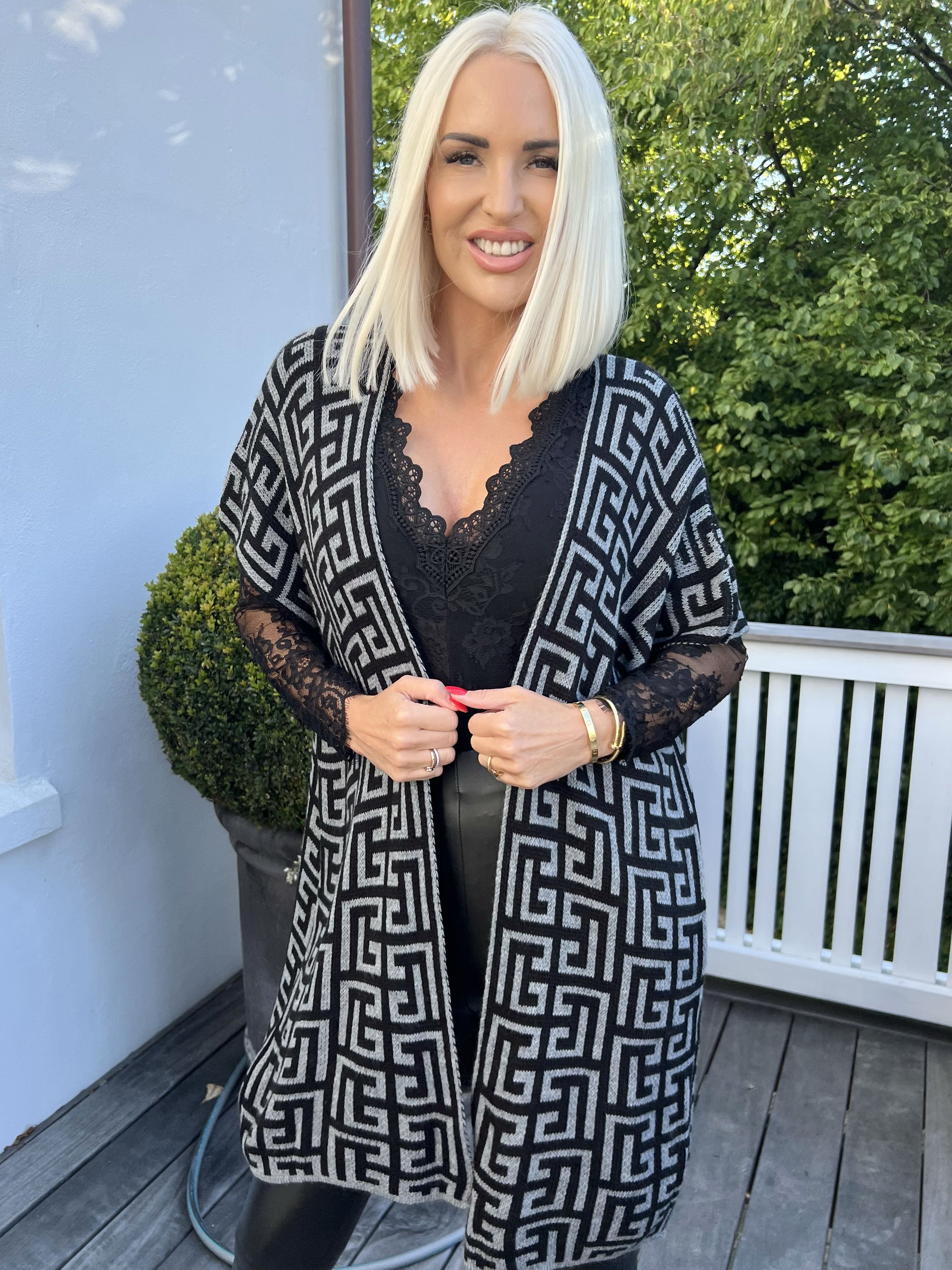 Tilly Pattern - Strik cardigan uden ærmer